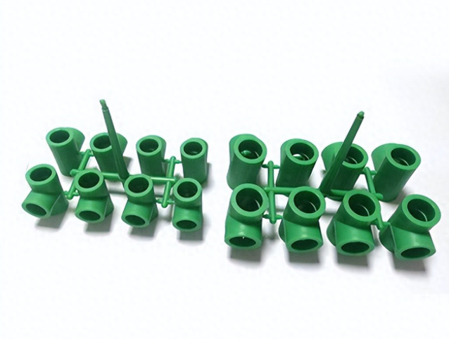 三接口塑料管件模具的設(shè)計(jì)與制造過(guò)程